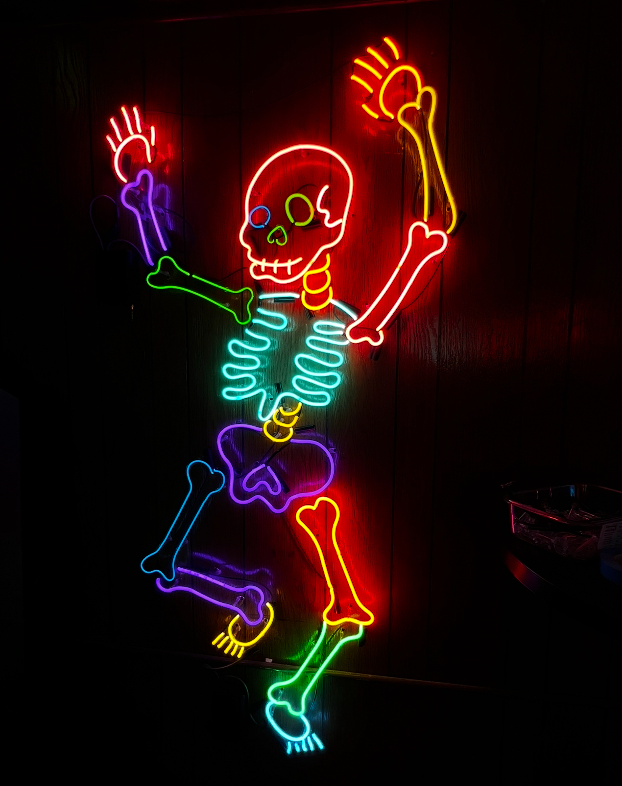How to Choose a Neon Sign Company in Los Angeles