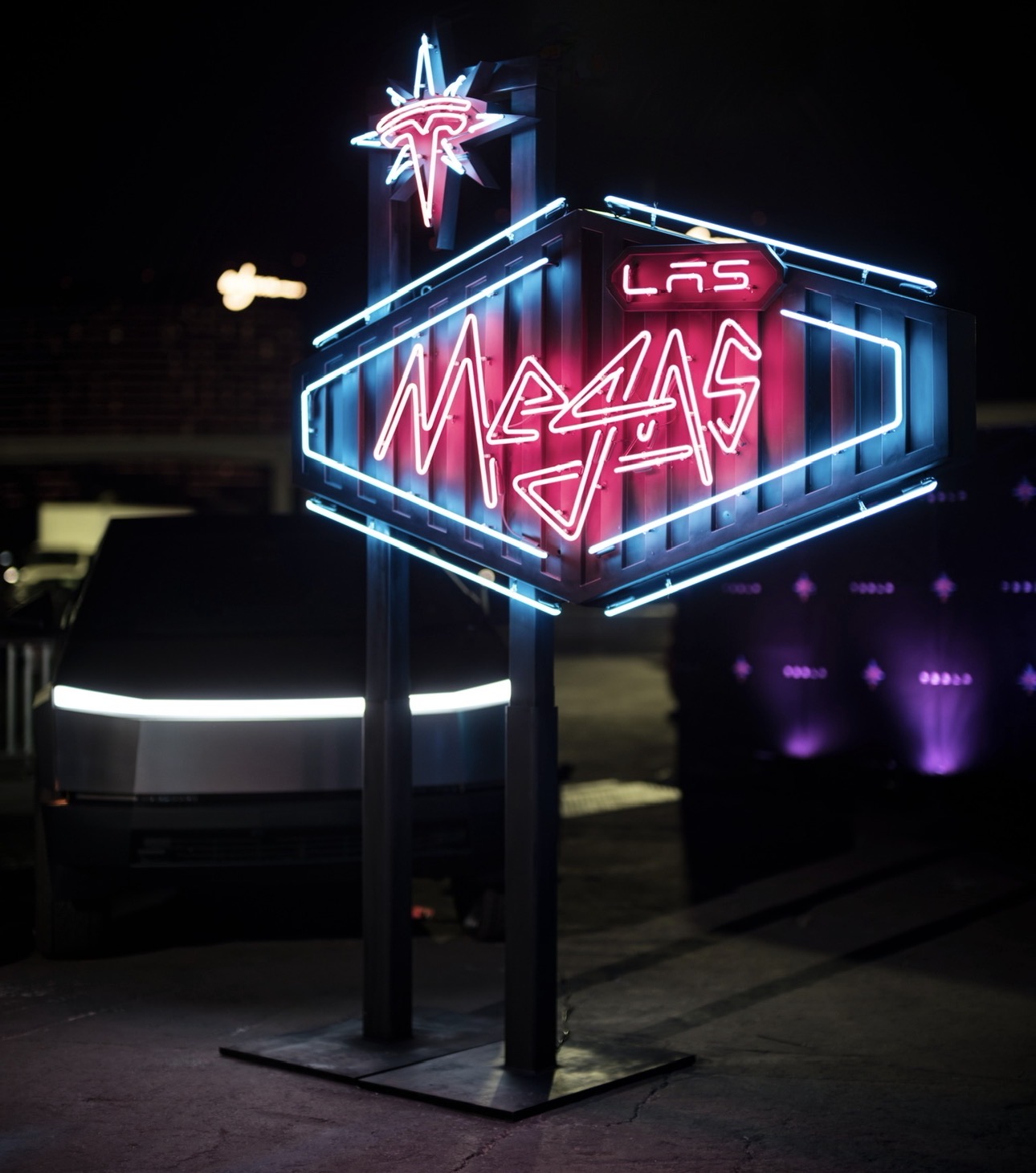Las Megas Neon Sign