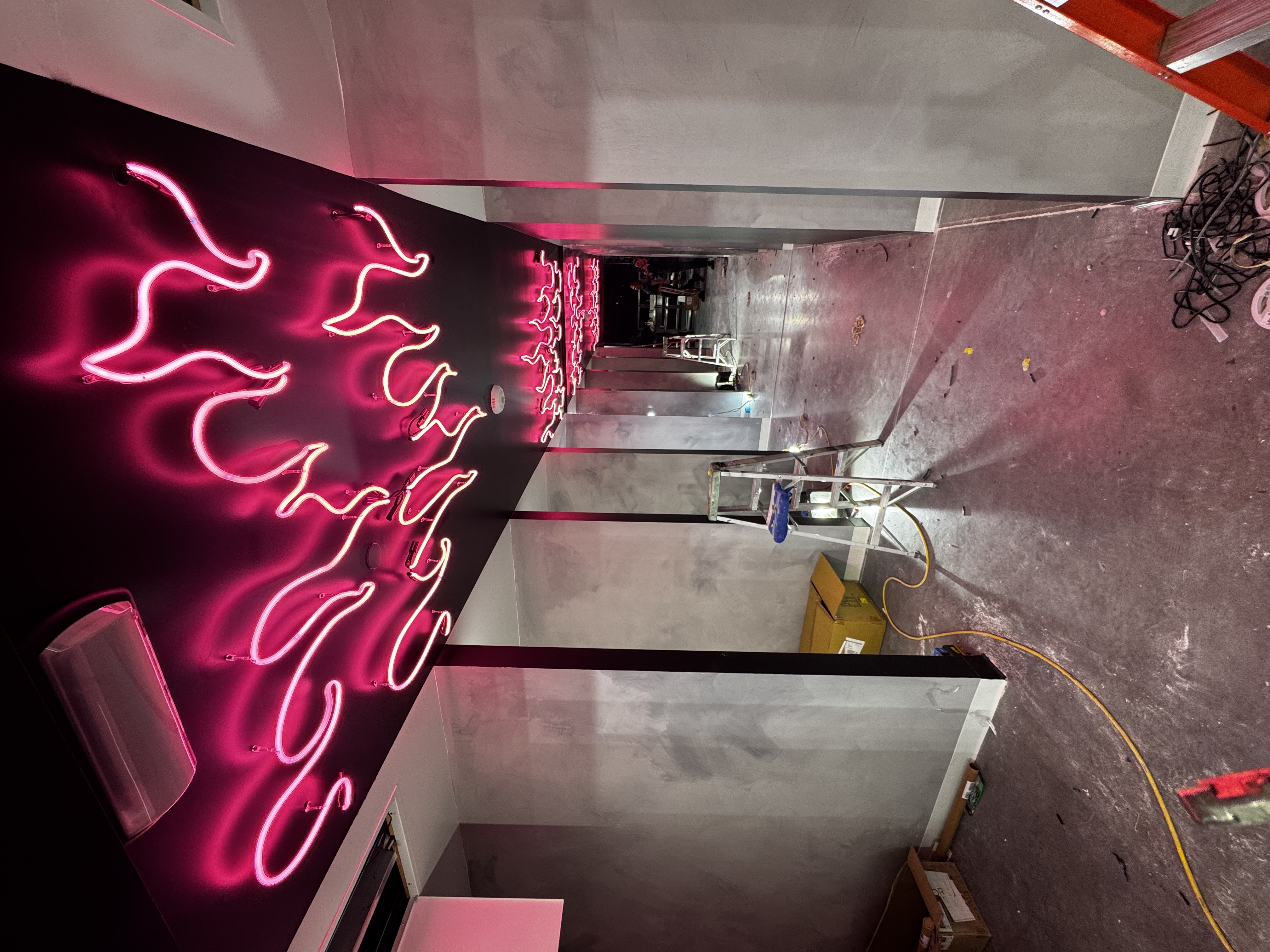 Signs Your Neon Sign Needs Repair