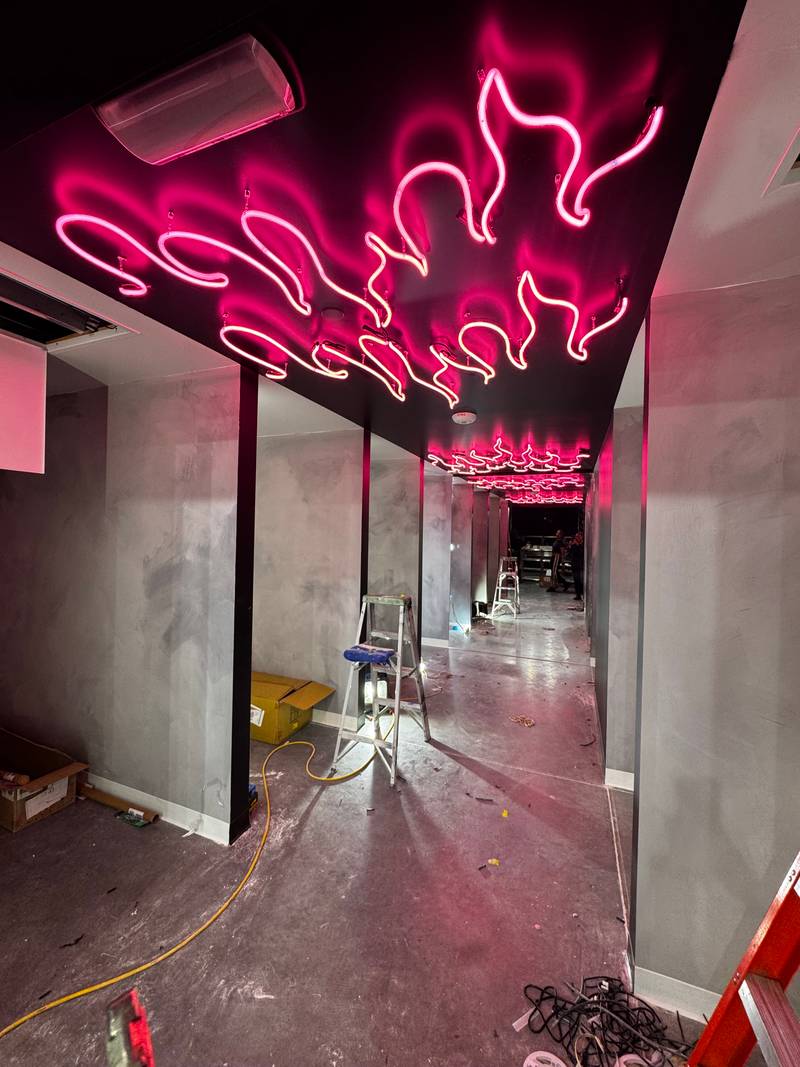 Signs Your Neon Sign Needs Repair
